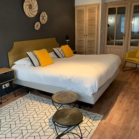 Hotel Logis Le 3*