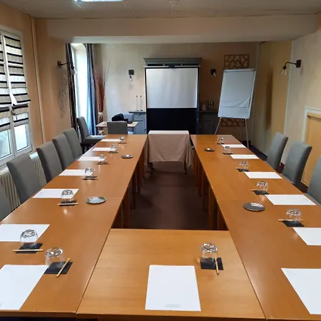 Logis Le 3* Coulon