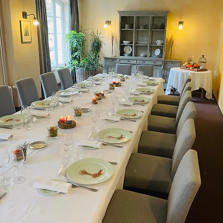 Logis Le Hotel 3*