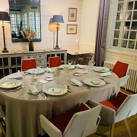 Logis Le Hotel 3*