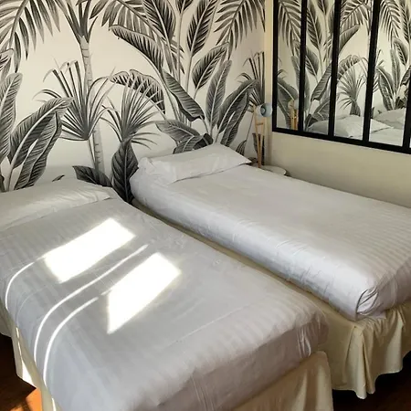 Hotel Logis Le Coulon