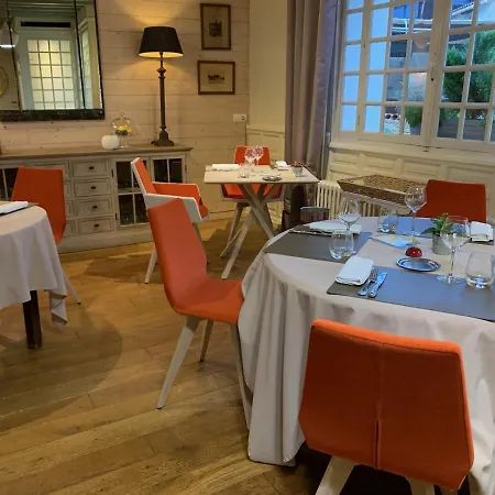 Hotel Logis Le 3*